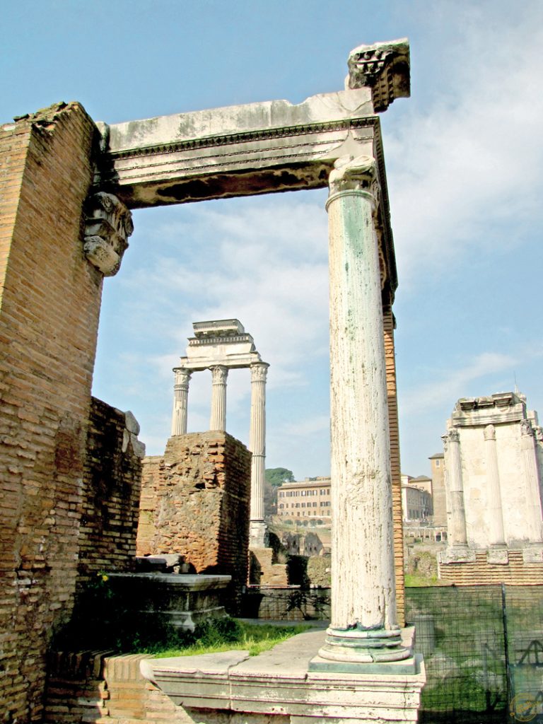 Colonnades au Forum